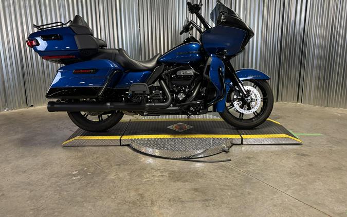 2022 Harley-Davidson Road Glide Limited REEF BLUE/BLACK W/PS