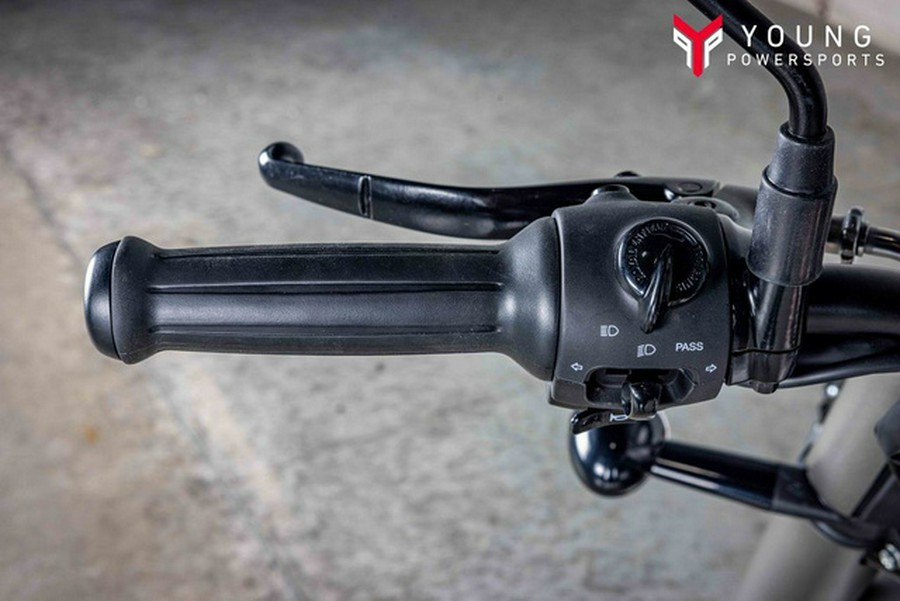 2026 Royal Enfield Classic 350 Gun Grey