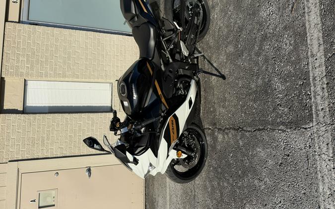 2026 Kawasaki Ninja® ZX™-4RR ABS