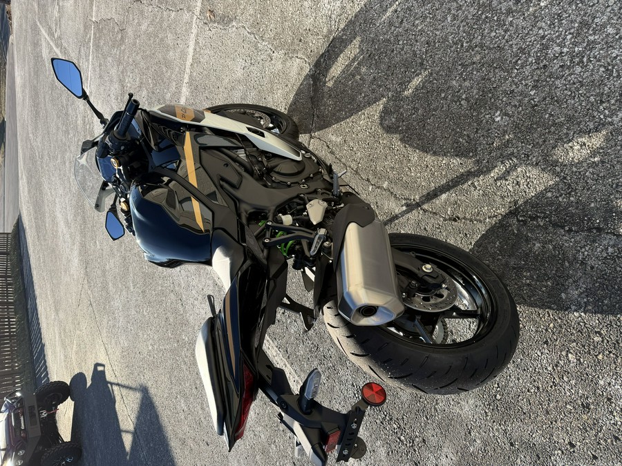 2026 Kawasaki Ninja® ZX™-4RR ABS