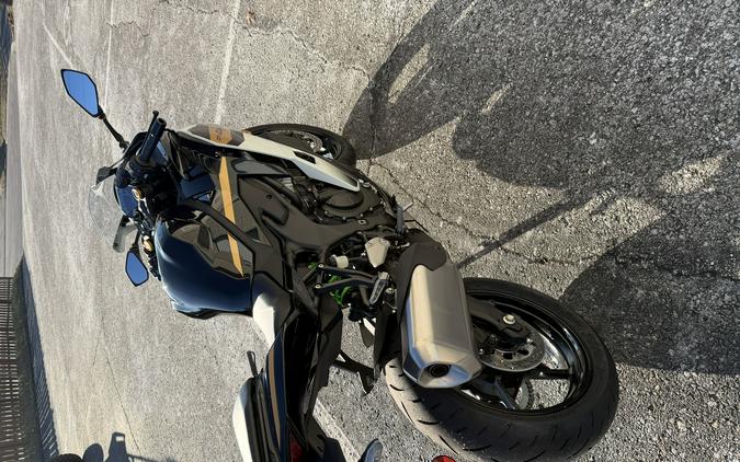 2026 Kawasaki Ninja® ZX™-4RR ABS