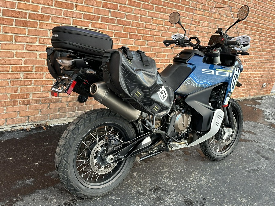 2023 Husqvarna Norden 901 Expedition