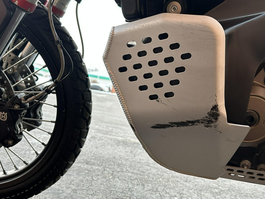 2023 Husqvarna Norden 901 Expedition