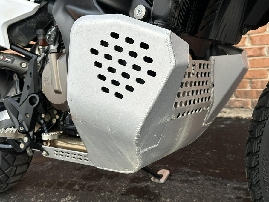 2023 Husqvarna Norden 901 Expedition