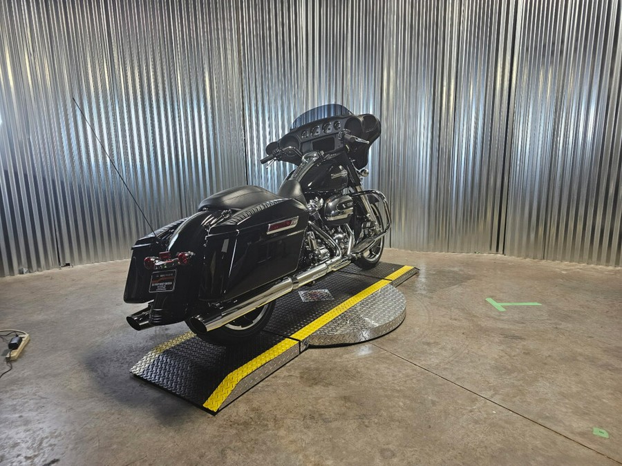 2023 Harley-Davidson Street Glide