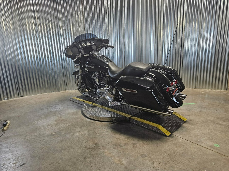 2023 Harley-Davidson Street Glide