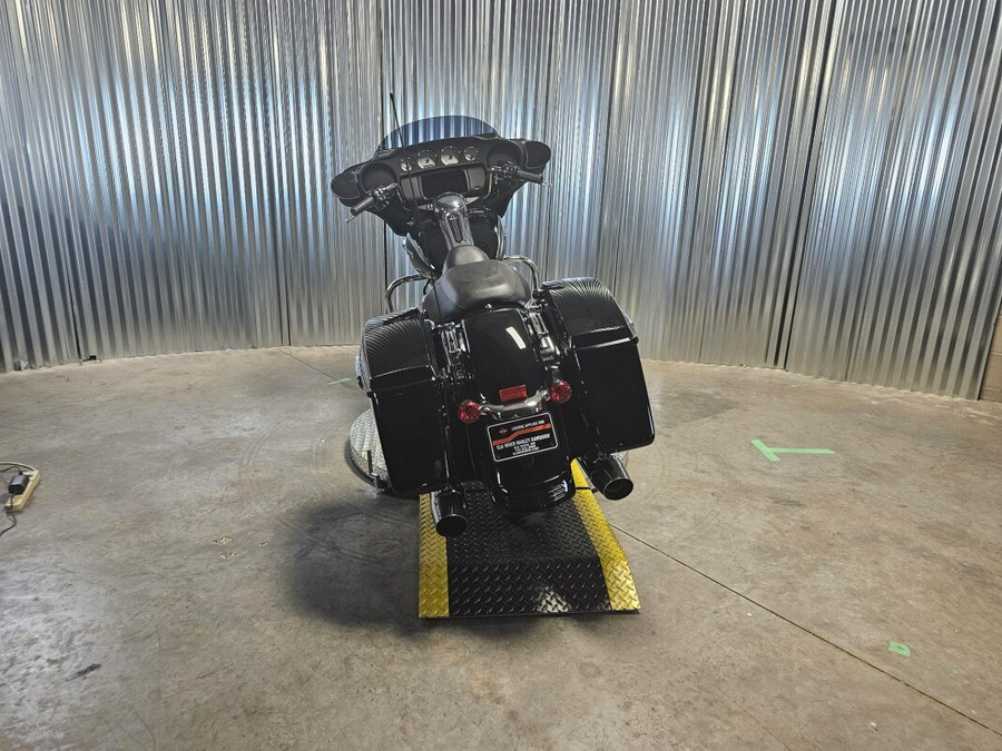 2023 Harley-Davidson Street Glide