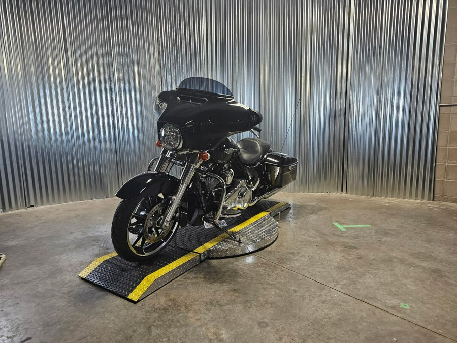 2023 Harley-Davidson Street Glide