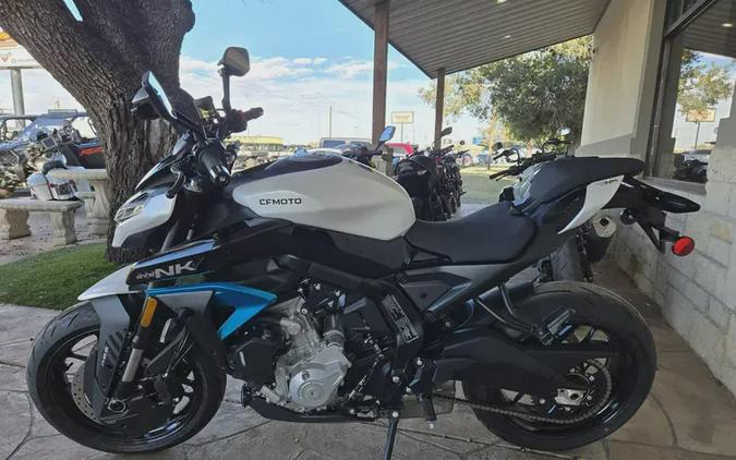 2026 CFMOTO 675NK