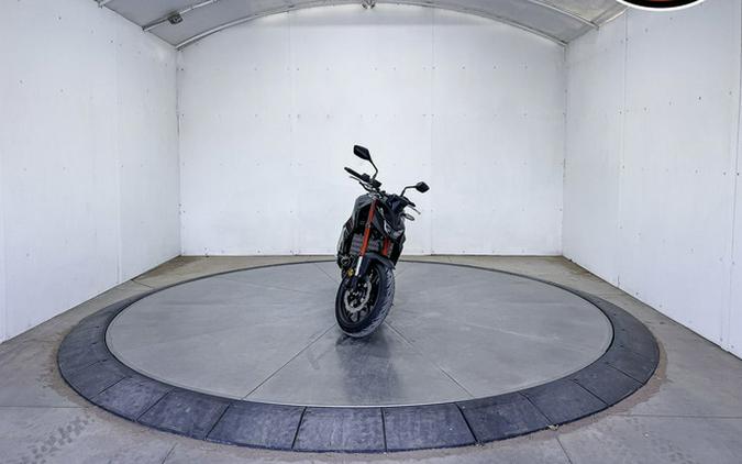 2026 Honda CB750 Hornet E-Clutch