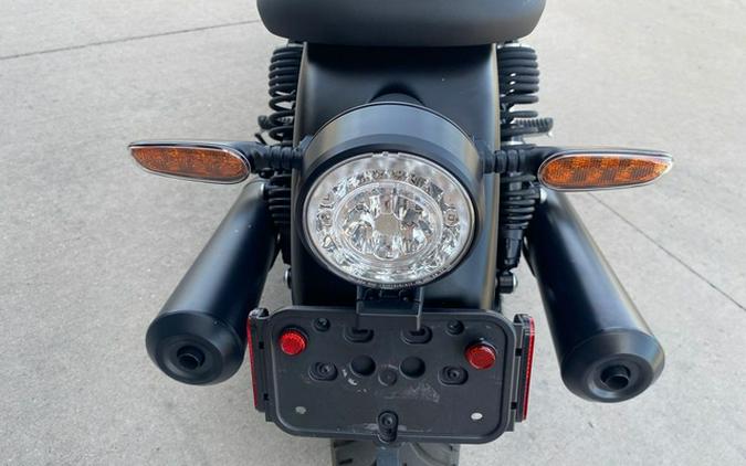 2024 Moto Guzzi V7 Stone