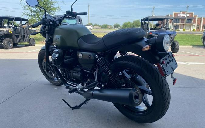2024 Moto Guzzi V7 Stone