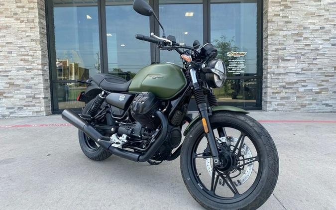 2024 Moto Guzzi V7 Stone
