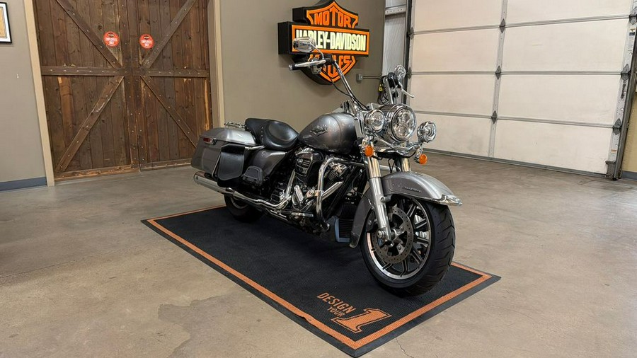 2017 Harley-Davidson Road King® Base