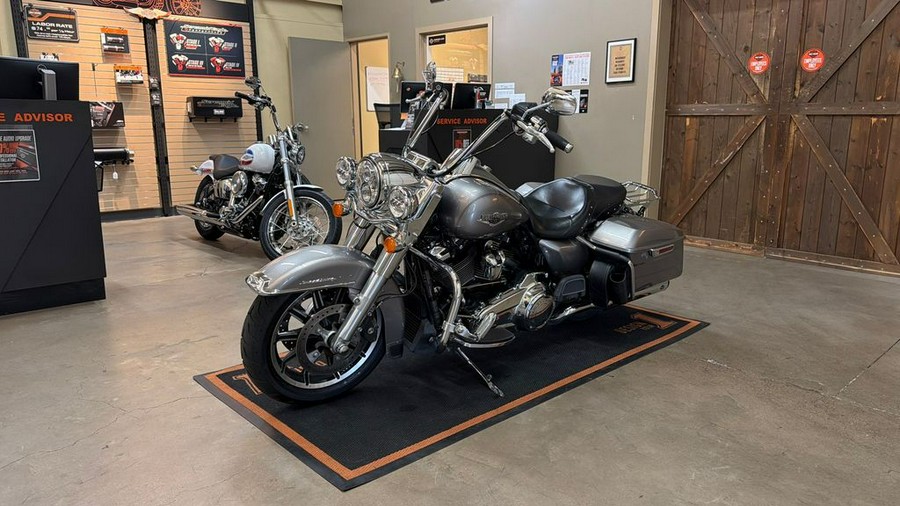 2017 Harley-Davidson Road King® Base