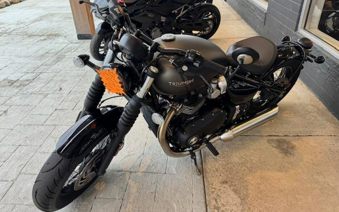 2022 Triumph Bonneville Bobber Base