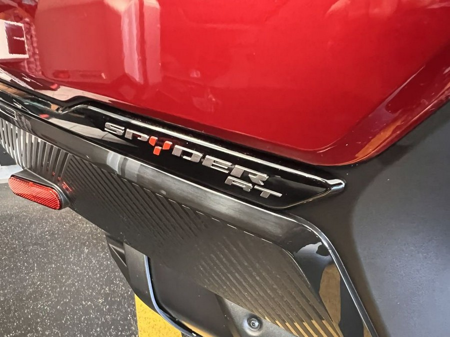 2024 Can-Am® Spyder RT Limited Dark Wheels