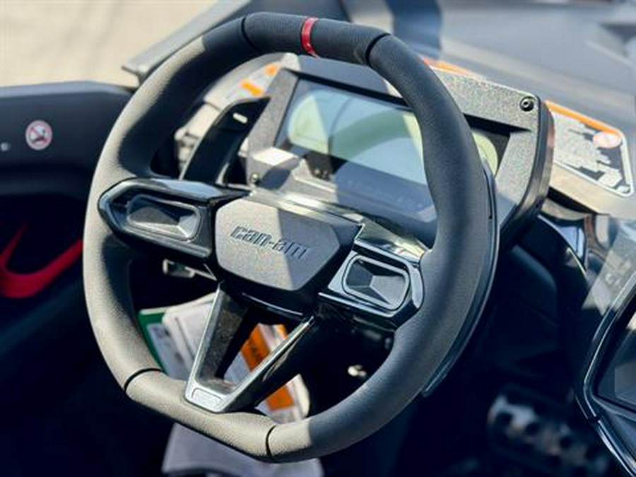 2024 Can-Am Maverick R