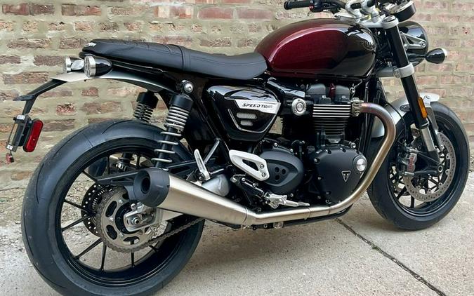 New 2024 Triumph Speed Twin 1200 Stealth Edition