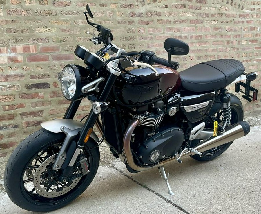 New 2024 Triumph Speed Twin 1200 Stealth Edition