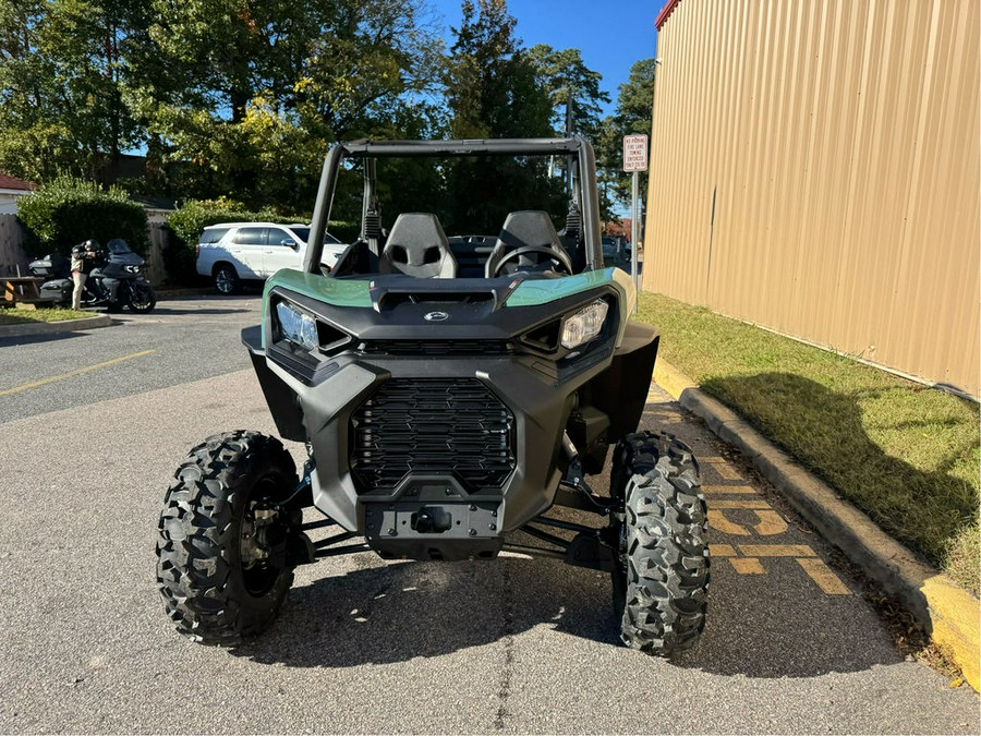 2026 Can-Am® Commander DPS 1000R