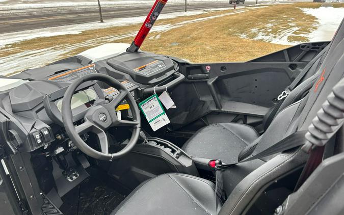 2026 Can-Am Maverick Sport X RC