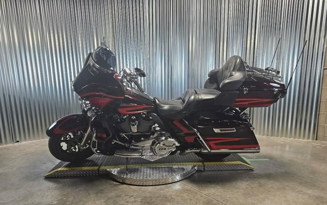 2017 Harley-Davidson CVO Limited
