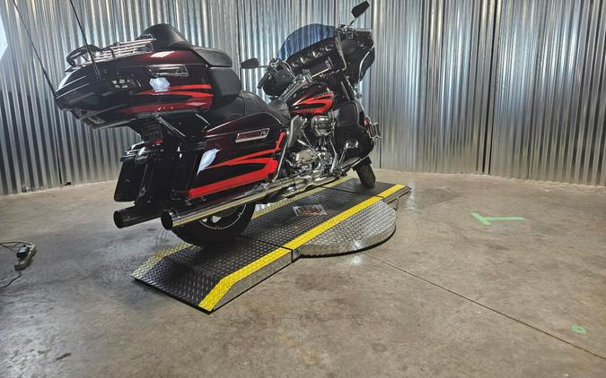 2017 Harley-Davidson CVO Limited