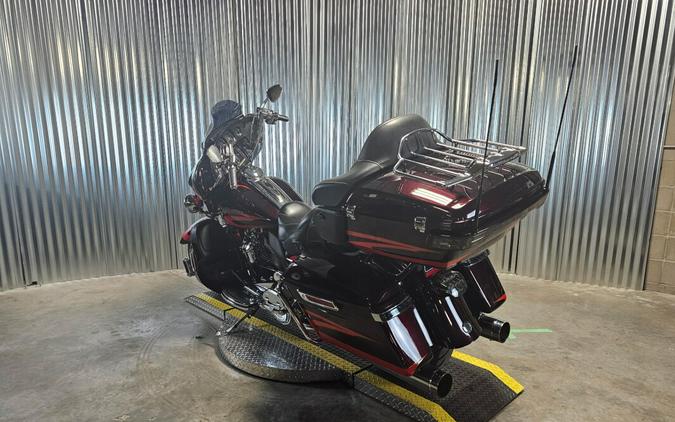 2017 Harley-Davidson CVO Limited