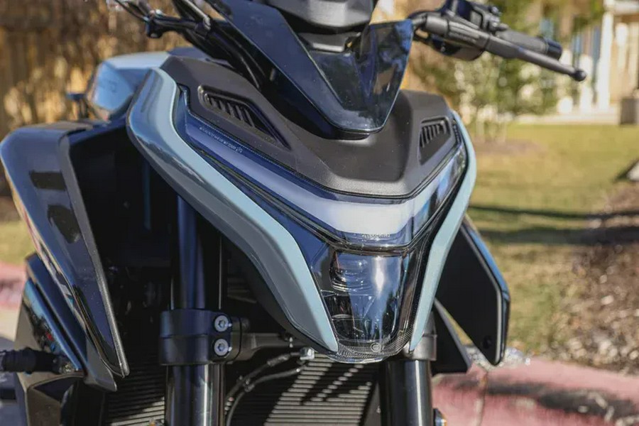 2026 CFMOTO 675NK