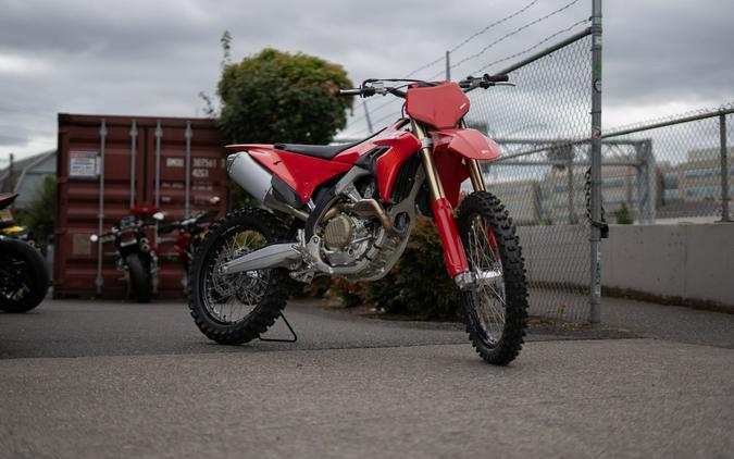 2026 Ducati Desmo450 MX