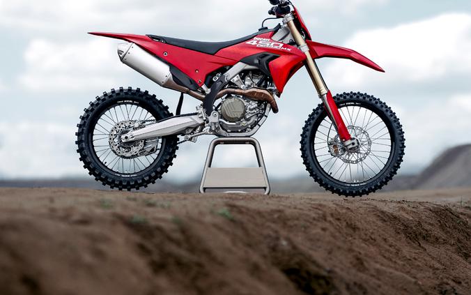 2026 Ducati Desmo450 MX
