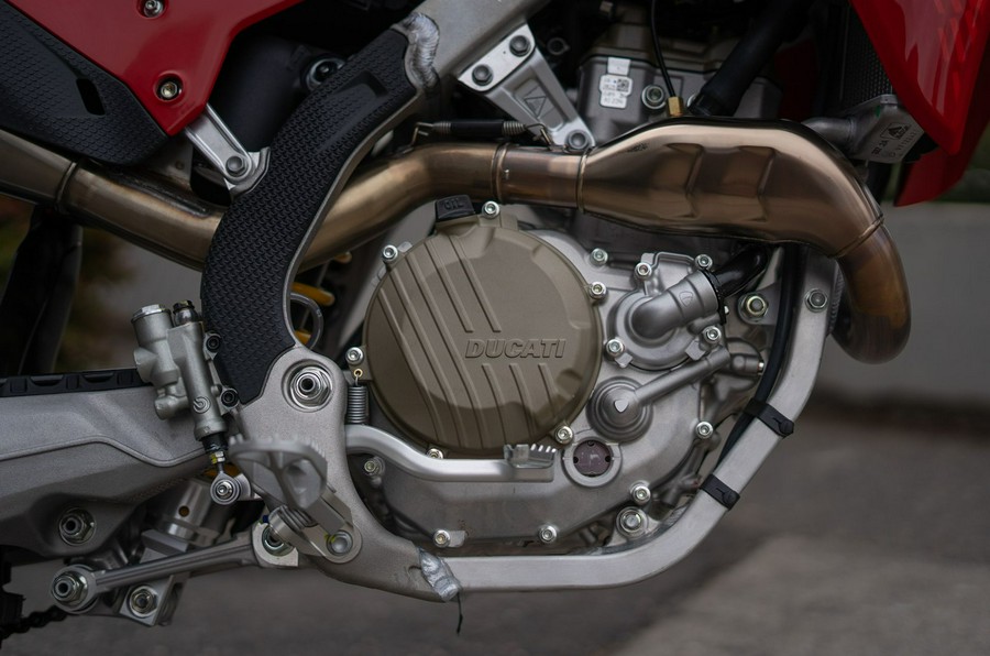2026 Ducati Desmo450 MX