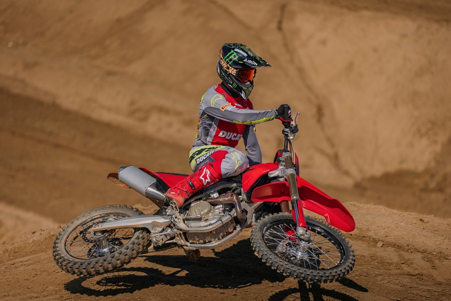 2026 Ducati Desmo450 MX