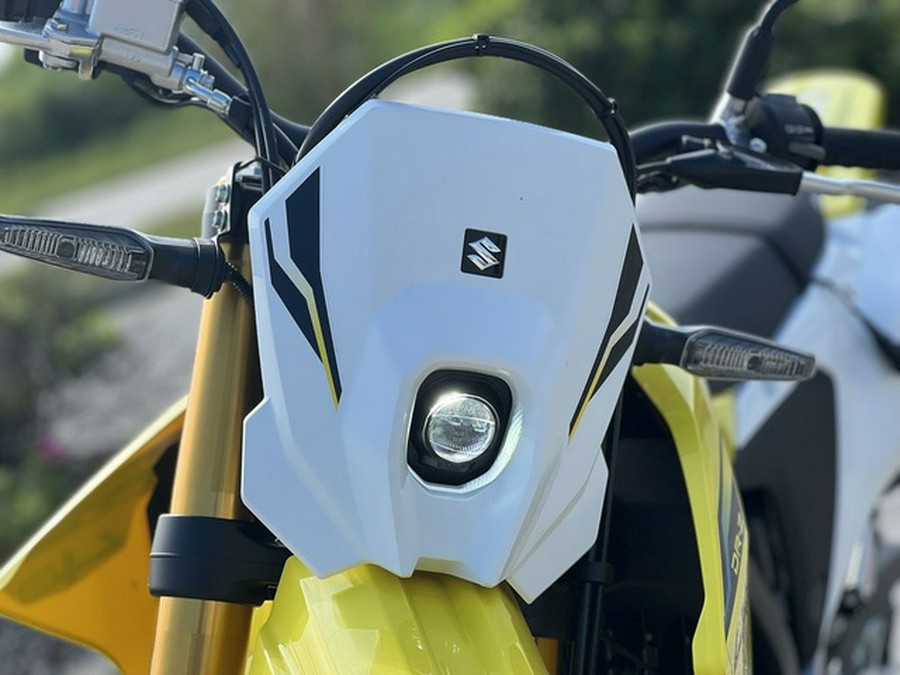 2025 Suzuki DR-Z 4S