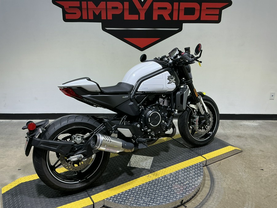 2022 CFMOTO 700CL-X Sport