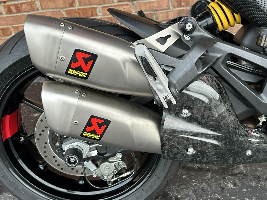 2023 Ducati Monster Plus