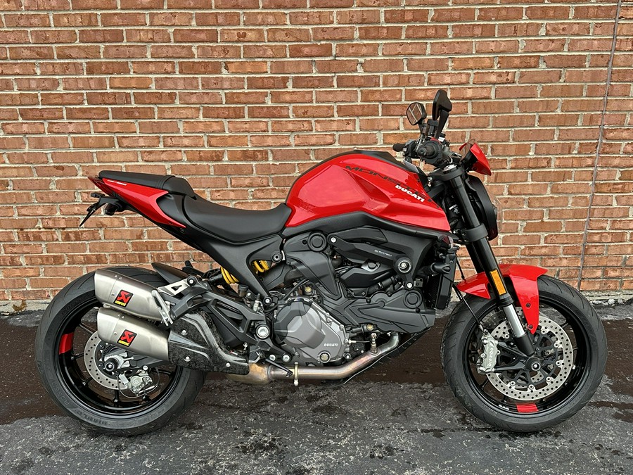 2023 Ducati Monster Plus