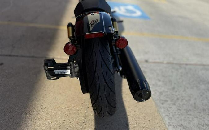 2026 Indian Motorcycle® 101 Scout® Black Crystal with Super Graphite