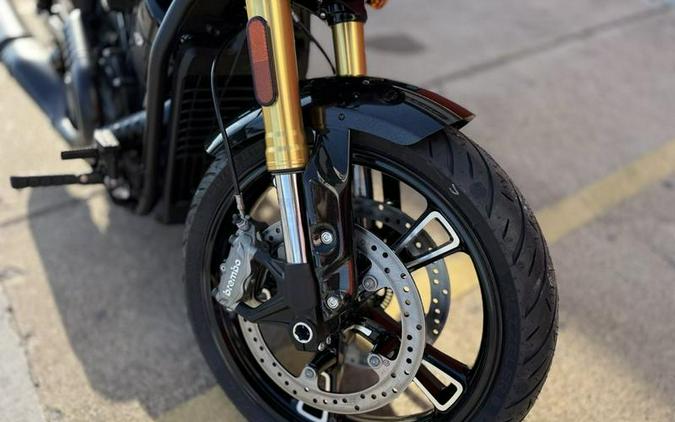 2026 Indian Motorcycle® 101 Scout® Black Crystal with Super Graphite