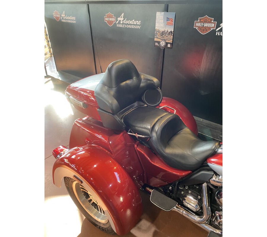 FLHTCUTG 2019 Tri Glide Ultra