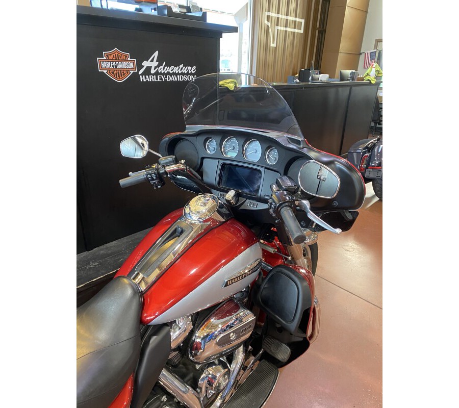 FLHTCUTG 2019 Tri Glide Ultra