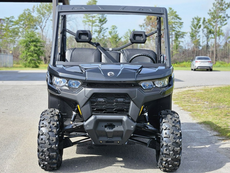 2026 Can-Am Defender DPS HD9