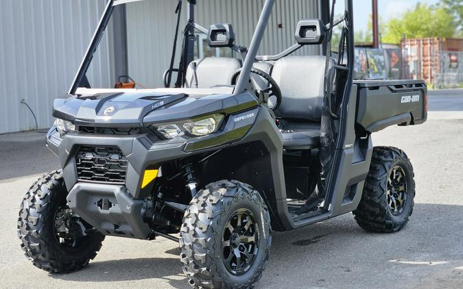 2026 Can-Am Defender DPS HD9