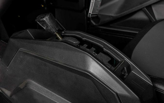 2026 Can-Am Maverick Sport X Rc 1000R