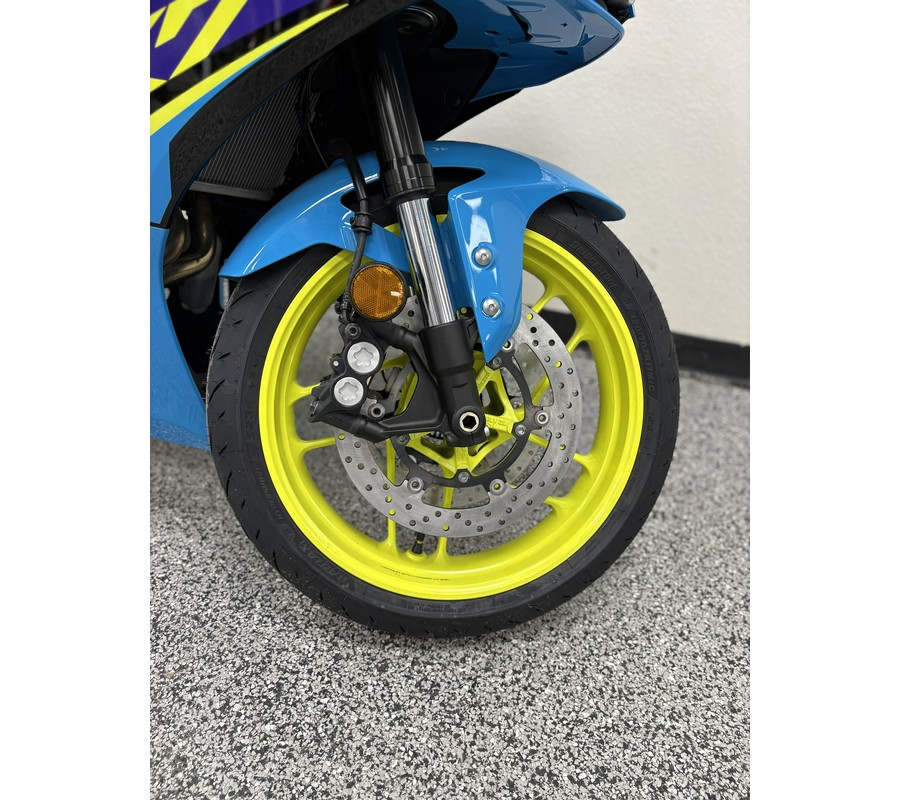 2026 Yamaha YZF-R7 Breaker Cyan / Raven - Y2577A
