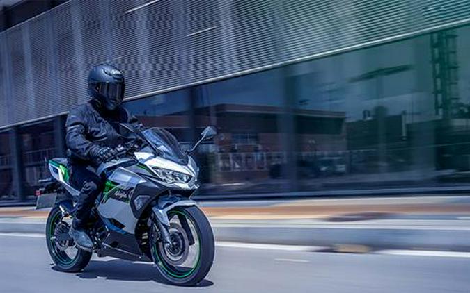 2024 Kawasaki Ninja e-1 ABS