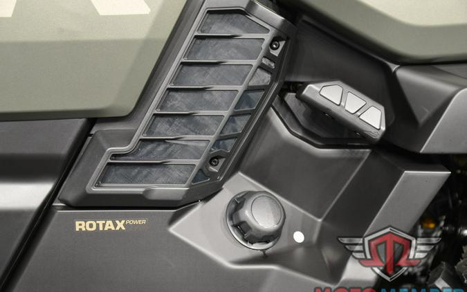 2026 Can-Am Defender X mr with Half Doors HD11