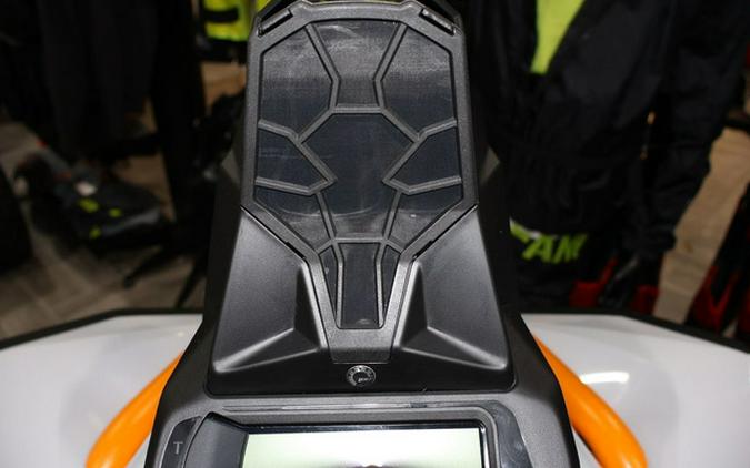 2026 Can-Am Renegade X mr 650