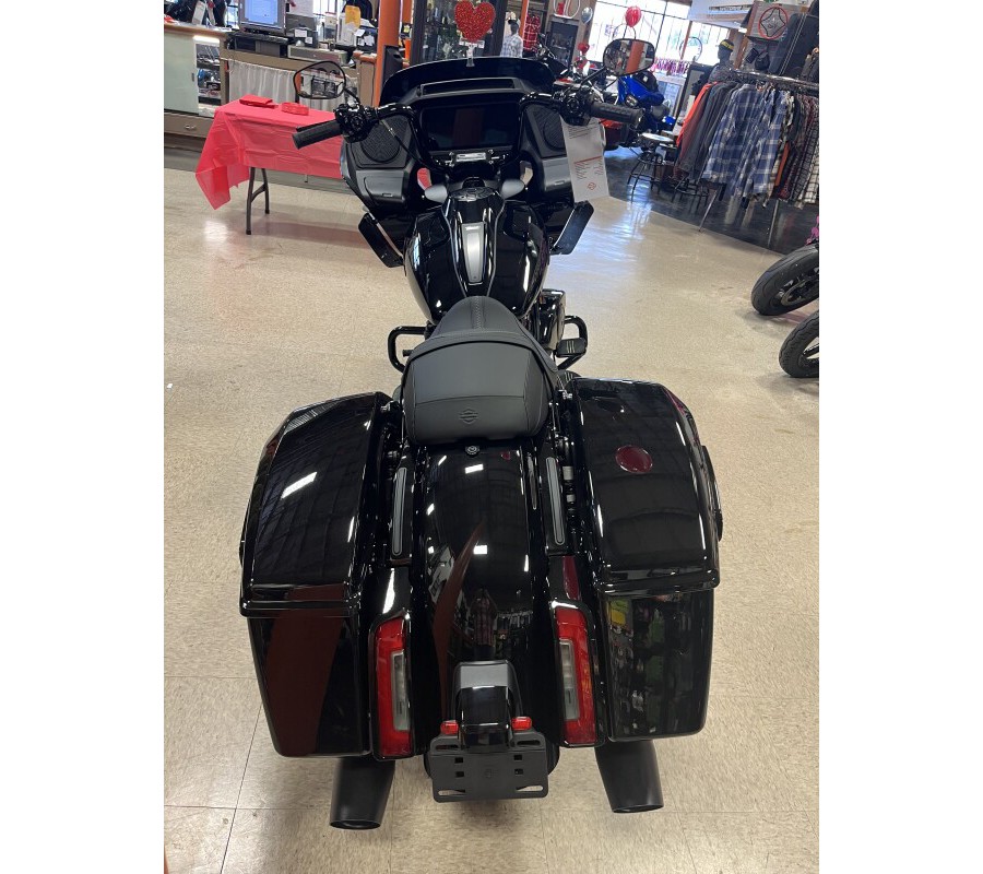 2024 Harley-Davidson Road Glide® Vivid Black